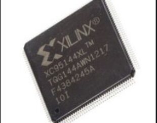 XC95144XL-10TQG144I
