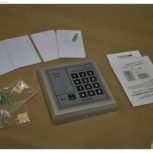 دستگاه کنترل تردد با قابلیت خواندن کارت RFID