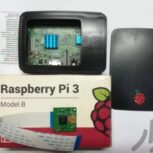 فروش raspberry pi 3 model B UK + دوربین 5 مگا پیکسیل خود رزبری پای + یک عدد رم 16GB + کیس مشکی خود رزبری پای + هیت سینگ های الومینومی ابی رنگ هم وصل شده