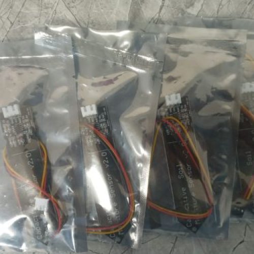 سنسورماژول رطوبت سنج خازنی خاک