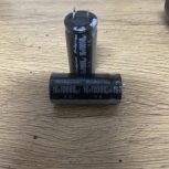 خازن 10000 میکرو فاراد 16 ولت روبیکون ژاپن سری YK