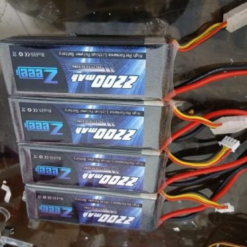 Lipo 2200ma 11.1v. 3cell.   35c