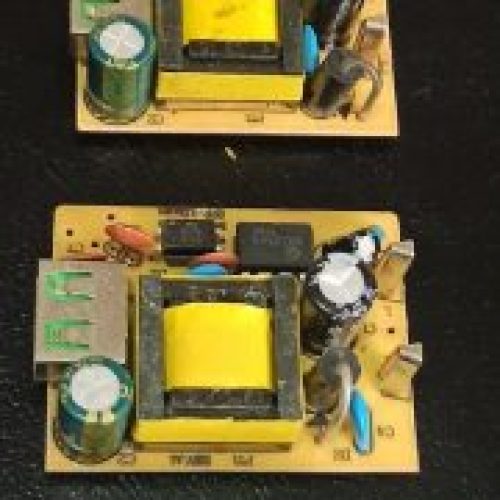 ماژول منبع تغذیه 5 ولت 2 آمپر با درگاه USB