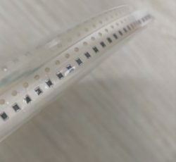 مقاومت 470اهم سایز 805