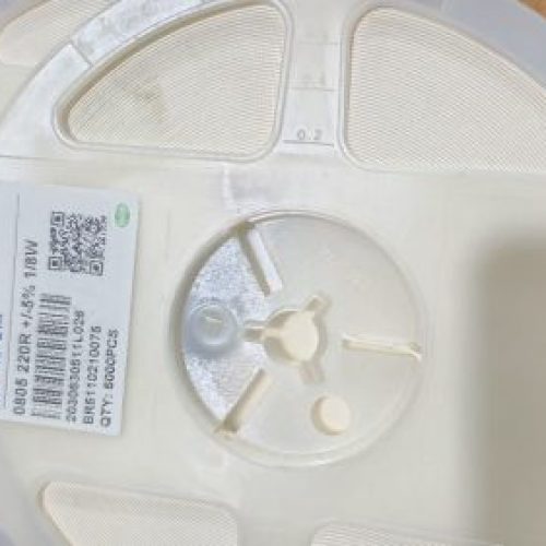 مقاومت 220 اهم SMD 0805 با تلورانس 5 درصد،
