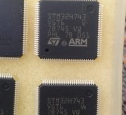 Stm32H743VGT6