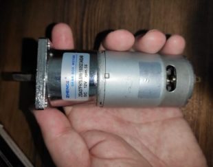 موتور dc گیربکس دار 12 ولت 50 rpm