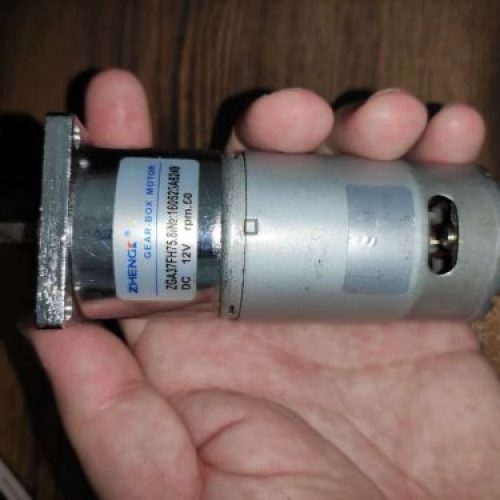 موتور dc گیربکس دار 12 ولت 50 rpm